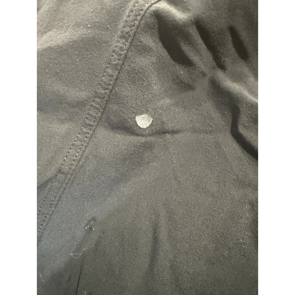 Lululemon Mens Athletic Training Shorts XL Gray Black Distressed Frayed Hem‎